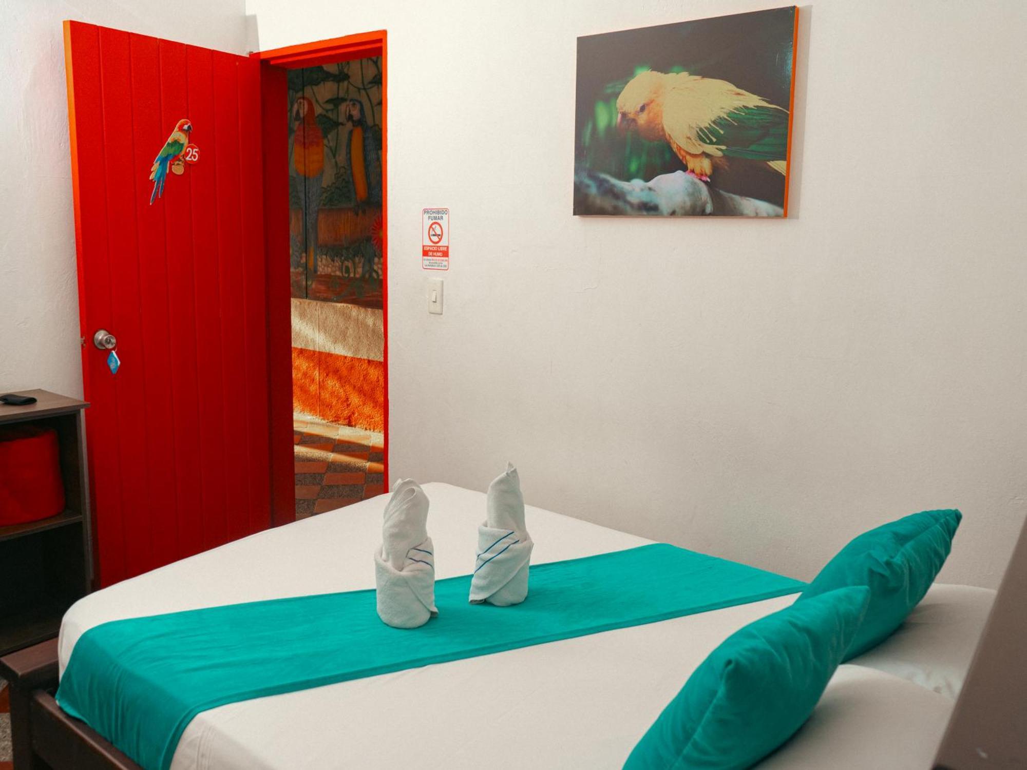 Hotel Acuarela Del Rio Санта Фе де Антиокия Екстериор снимка